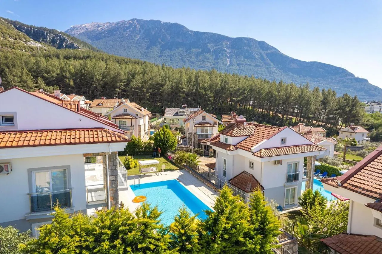 Yasam Park Rena Villalari Oeluedeniz Fethiye Villa